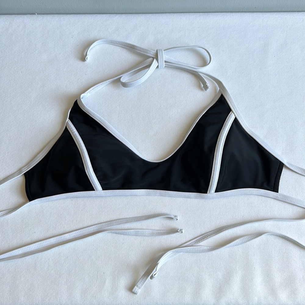 String bikini - Picture 5 of 6